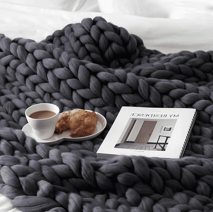 AVANTI™  - COZY KNIT BLANKET